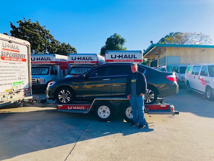 Trailer Rental at U-Haul 2