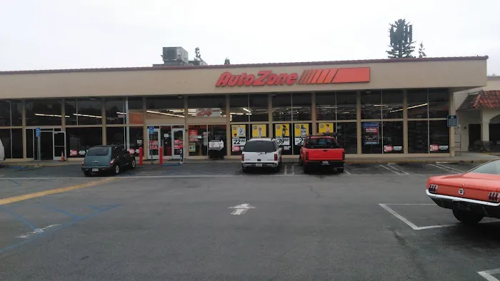 AutoZone Auto Parts 1