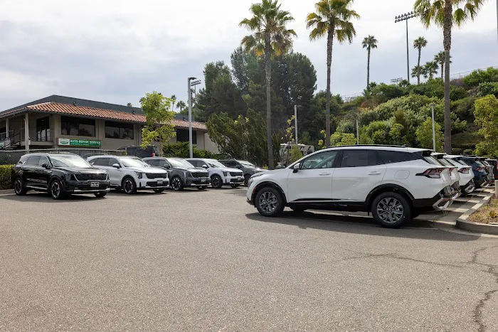 Mission Viejo KIA Service Center 0