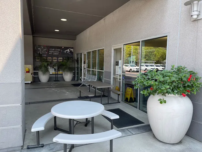 Mission Viejo KIA Service Center 4