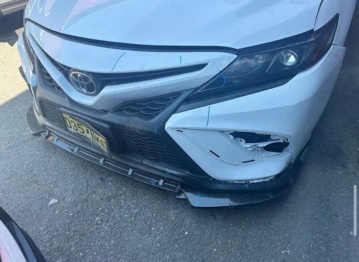 Automotive Tech Collision 0