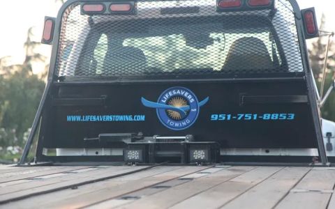 Lifesavers Towing