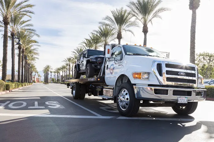 Lifesavers Towing 3