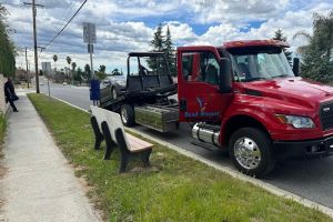 RoadRunner Towing & Storage