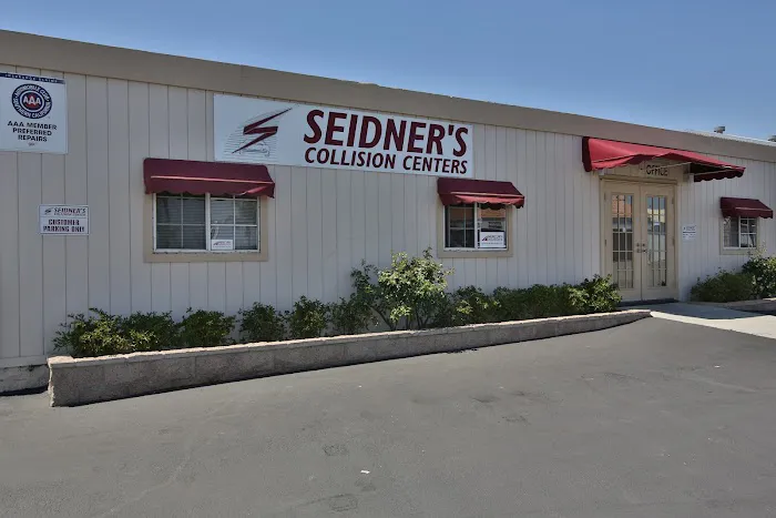 Seidner's Collision Centers - Perris 4