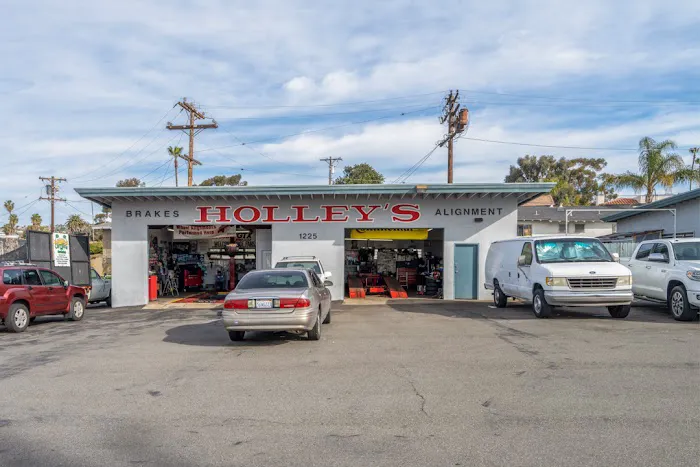 Holley's Tire Service 0