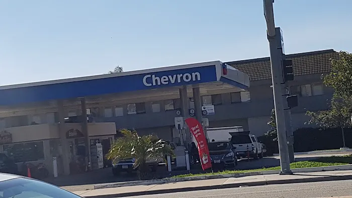 Chevron 7