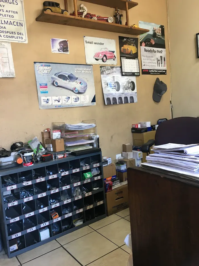 Leo's Auto Repair 9