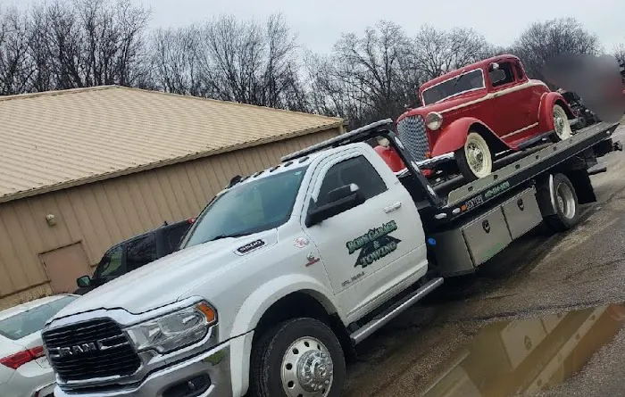 Bob's Garage & Towing 1