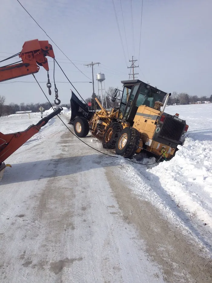 Manchester Collision and Towing 4