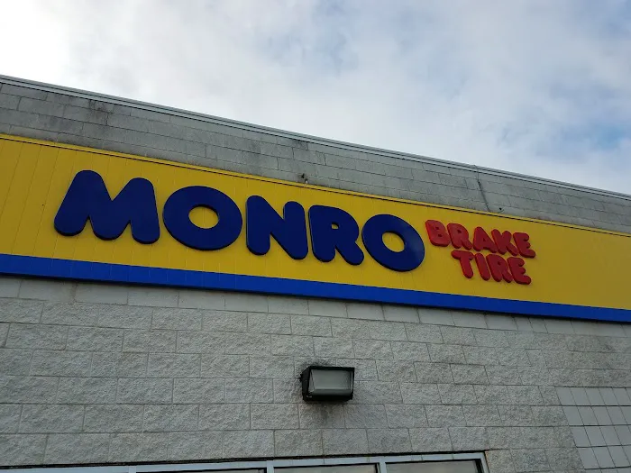 Monro Auto Service and Tire Centers 4