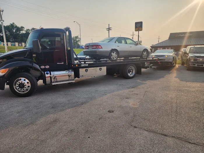All Season Towing LLC 4