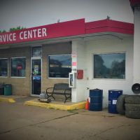 Ed's Service Center