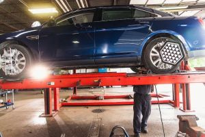 Dee's Auto Care Specialists - Onalaska
