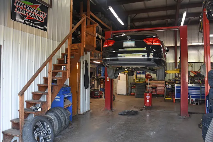 La Crescent Auto Repair 1