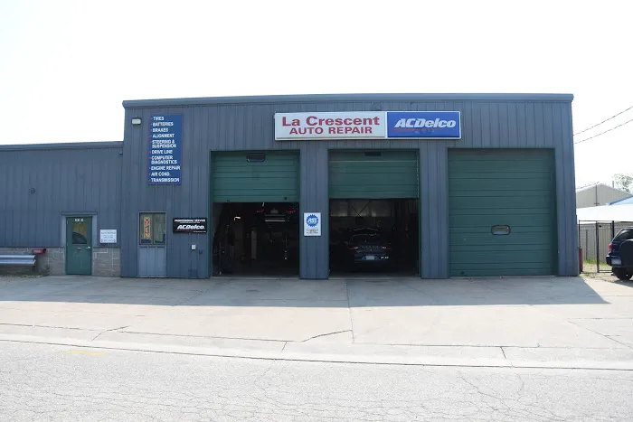 La Crescent Auto Repair 3