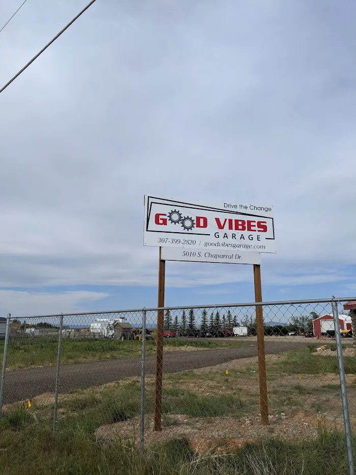 Good Vibes Garage 5