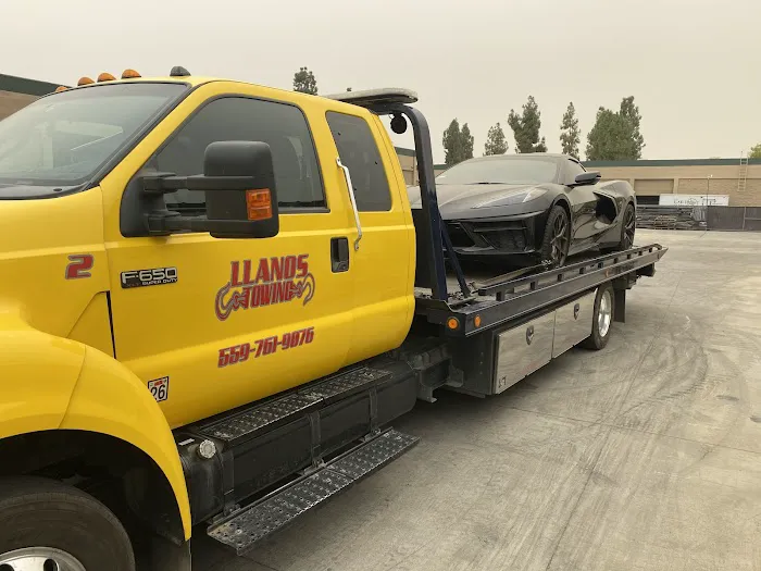 Llanos Towing Fresno 7