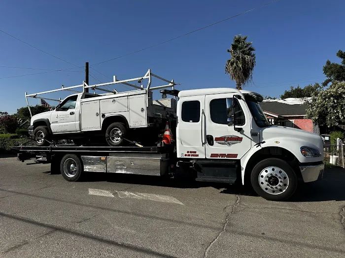 Dean Martin Towing + Recovery 8