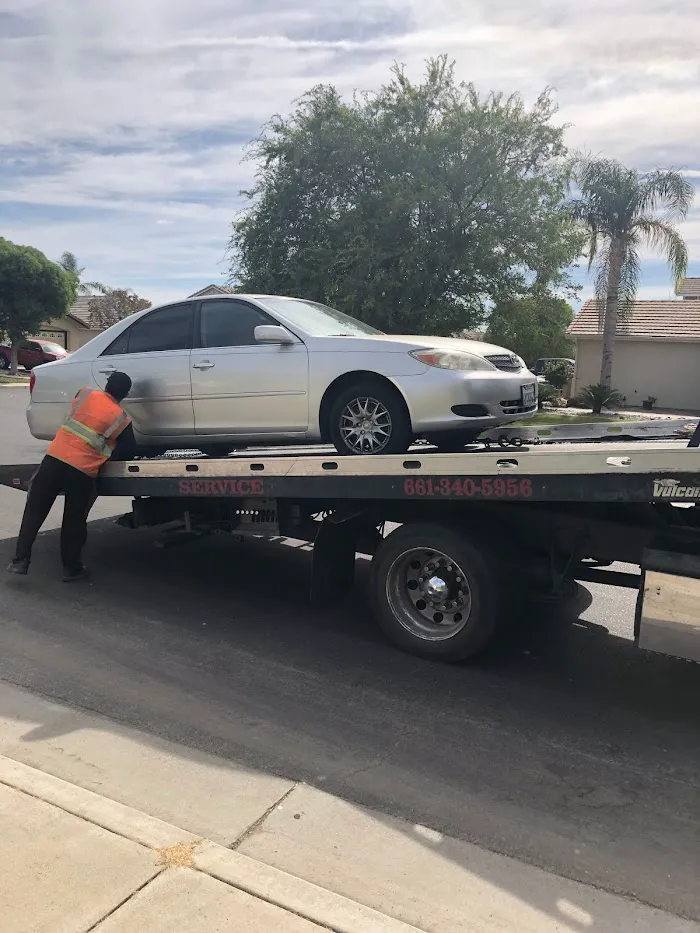 Max Towing And Transport Fresno 0