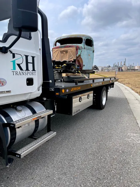 RH Auto Transport And Towing 4