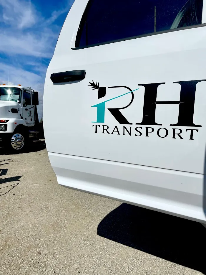 RH Auto Transport And Towing 5