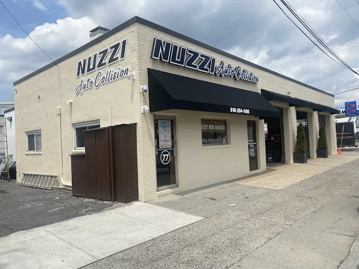 Nuzzi Auto Collision 6