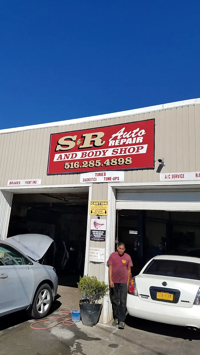 S & R Auto Care Center 0