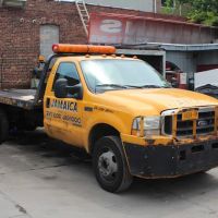 Jamaica Auto Body & Towing