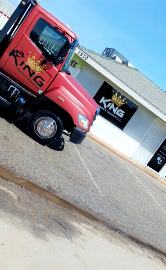 King Towing & Transport LLC 2