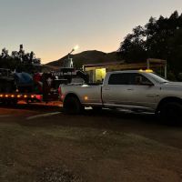 Yayo's Towing