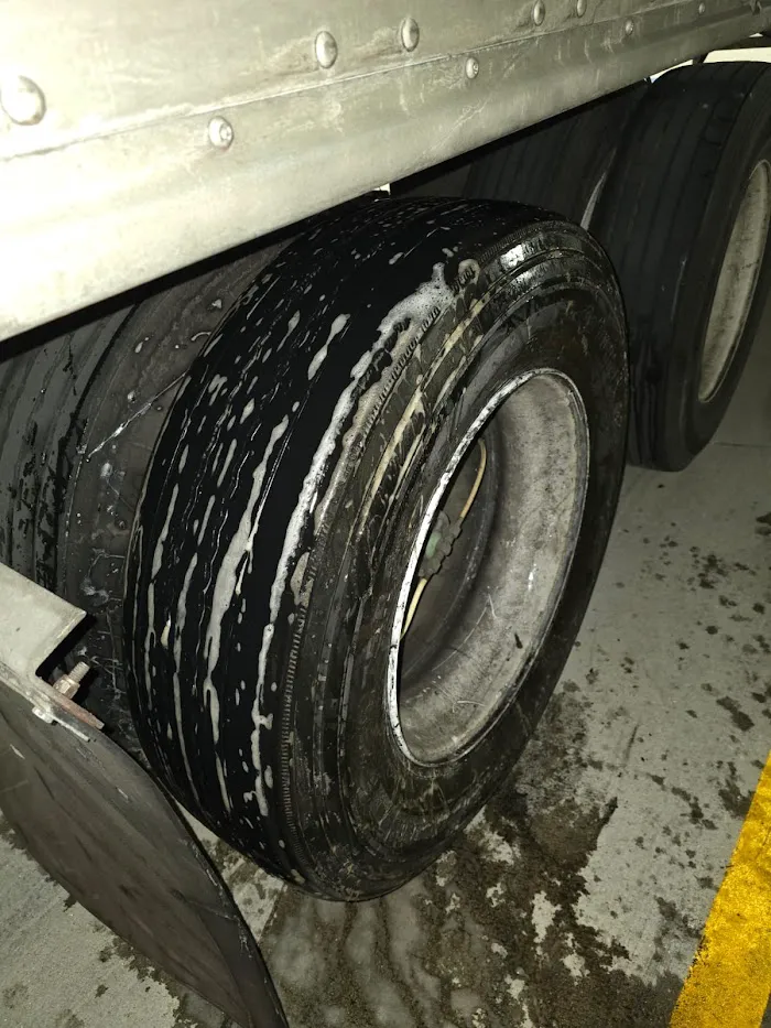 CALERA TRUCK & TIRE REPAIR LLC, Road Service For semi truck repair , tire repair, Trailer Repair, 1