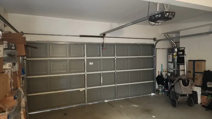 24/7 Garage Door Repair Services 4