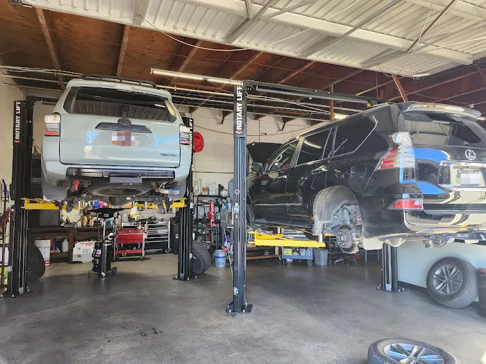 Seiko's Auto Service - Auto Repair Service for Honda, Acura, Subaru, Toyota, Hybrid and Lexus in Monrovia CA 0