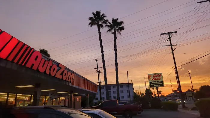 AutoZone Auto Parts 4