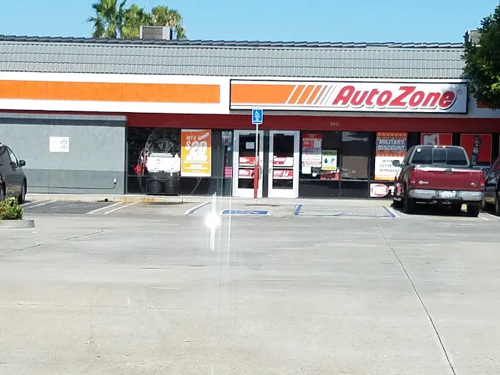 AutoZone Auto Parts 1