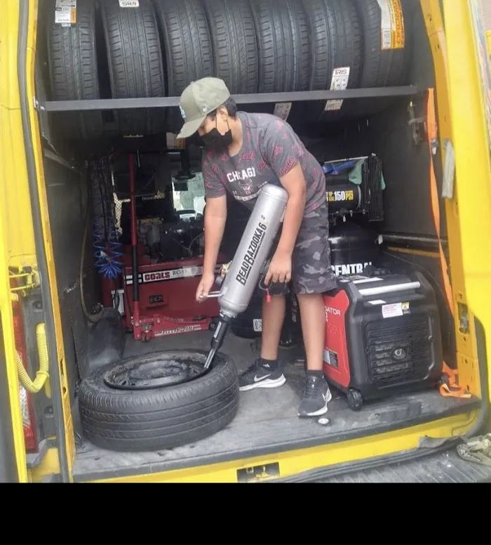 La LLanta Mobile Tire Service. 2