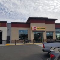 Les Schwab Tire Center