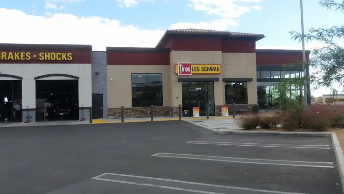 Les Schwab Tire Center 2