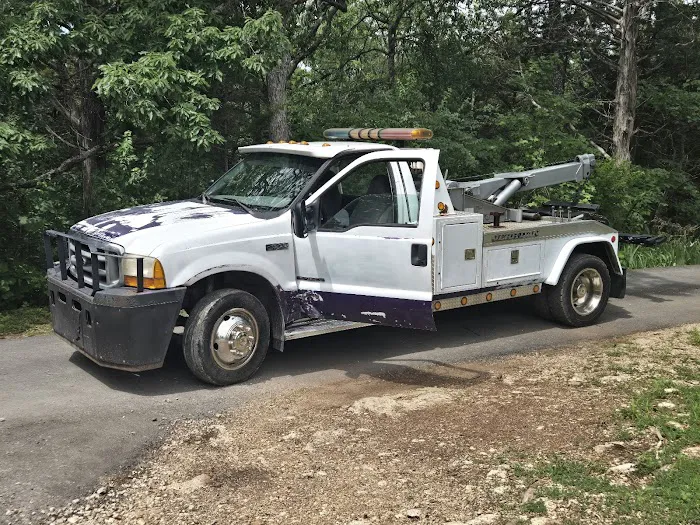Norm's Towing & Auto Repair 6
