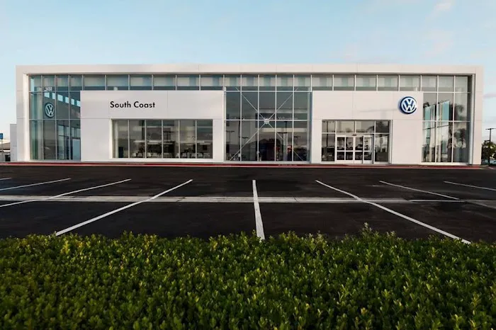 Volkswagen South Coast Service and Parts 3