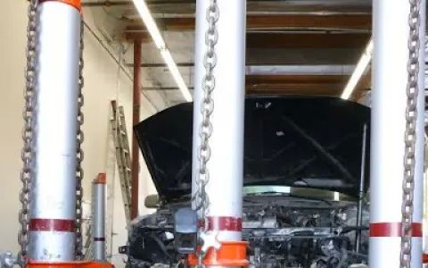 le's auto repair & body