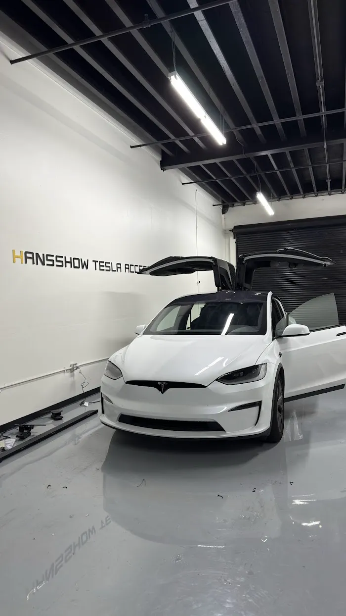 HANSSHOW US (Specialize in Tesla and Rivian Accessories) 2