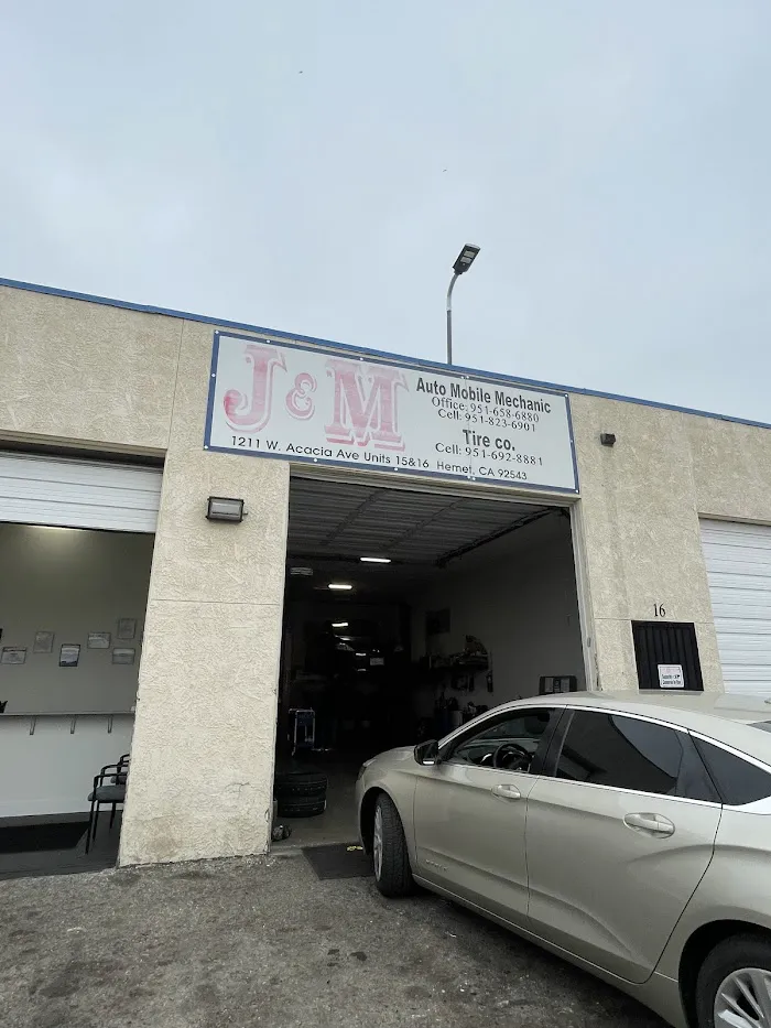 J & M Auto Mobile Mechanic LLC 4