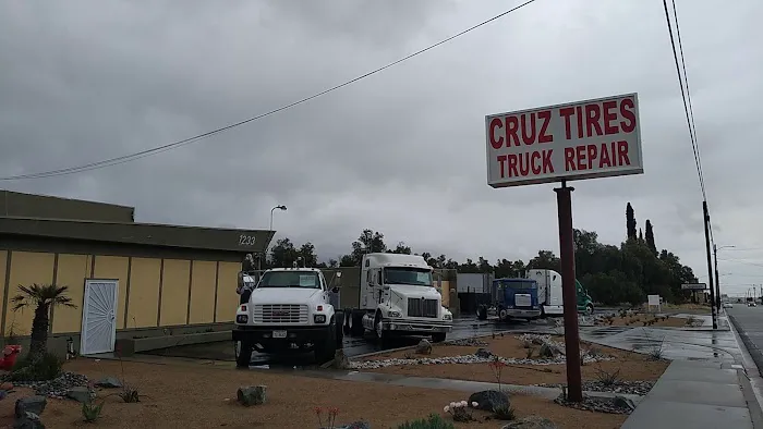 Cruz Tire & truck repair 4