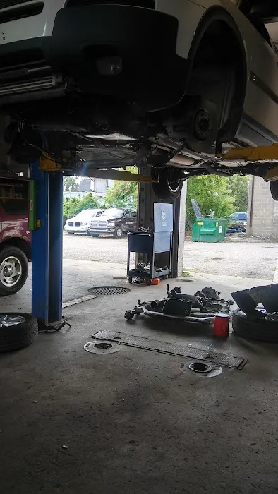 Steele's Auto Repair 6