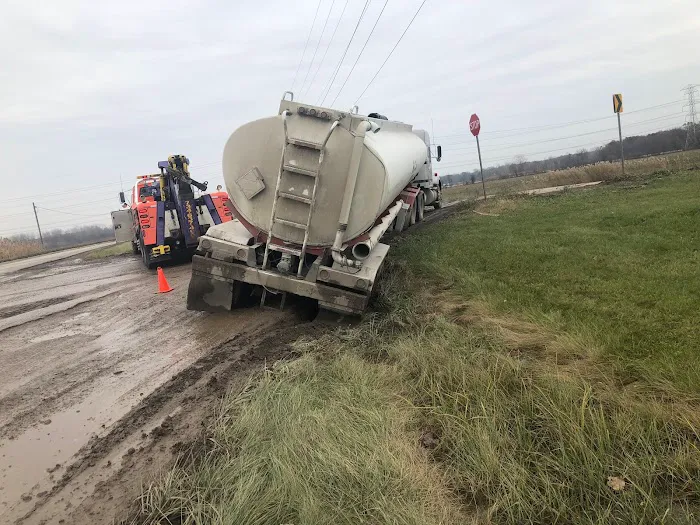 AES Towing & Recovery 1