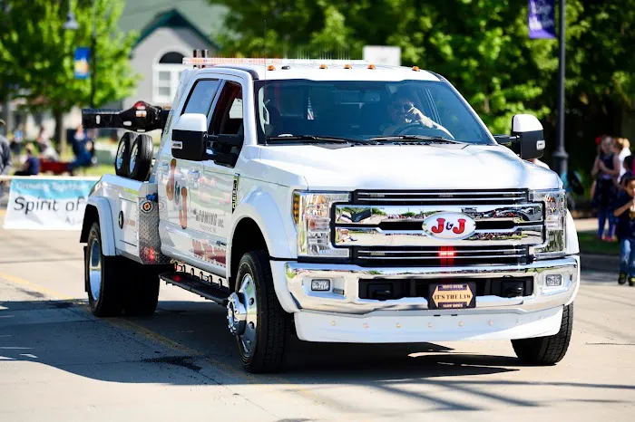 J & J Towing & Recovery 0