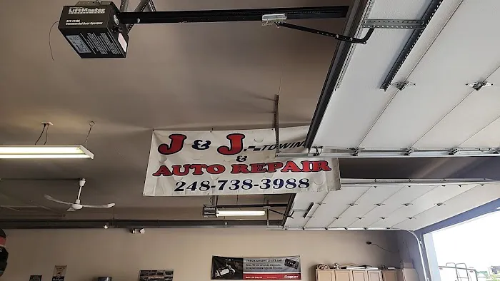 J & J Towing & Recovery 5