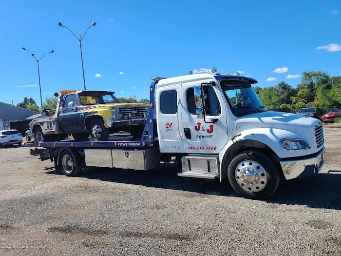 J & J Towing & Recovery 2